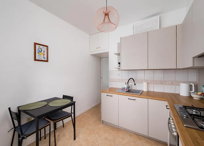 Metro Mlynow Comfort By Bookinghost Varsó