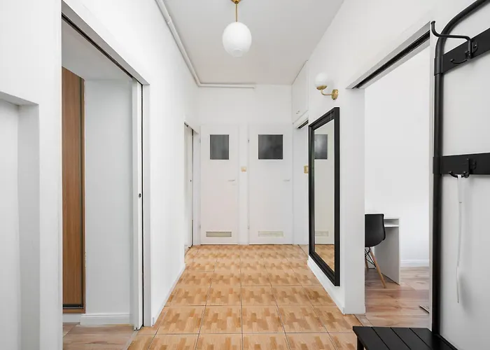 Metro Mlynow Comfort By Bookinghost Varsó