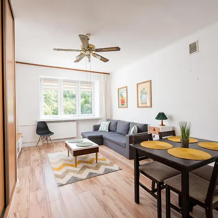 Metro Mlynow Comfort By Bookinghost